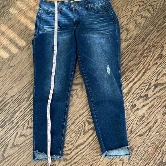Democracy Jeans Distressed Dark Wash 10P - Picture 6 of 7